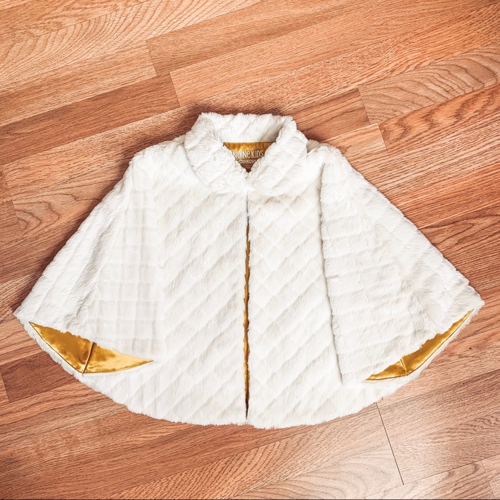 OshKosh Collard Faux Fur Cape | Girls 5